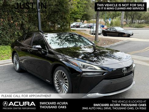 Used 2023 Toyota Mirai RWD image 1