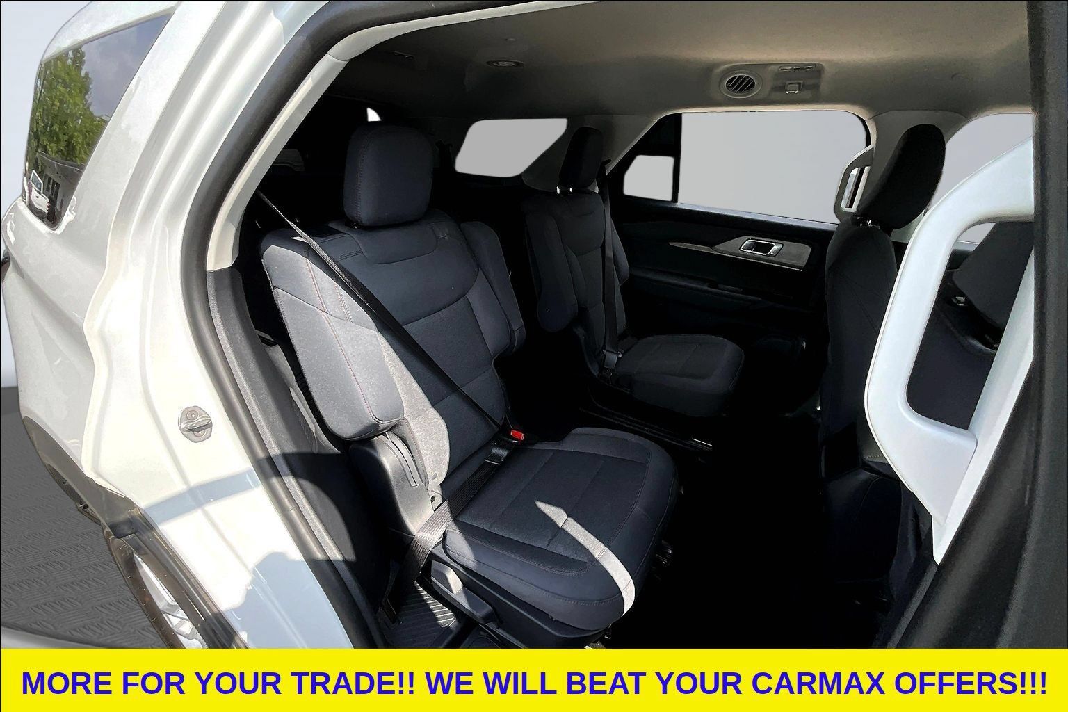Used 2026 Ford Explorer Active RWD image 24