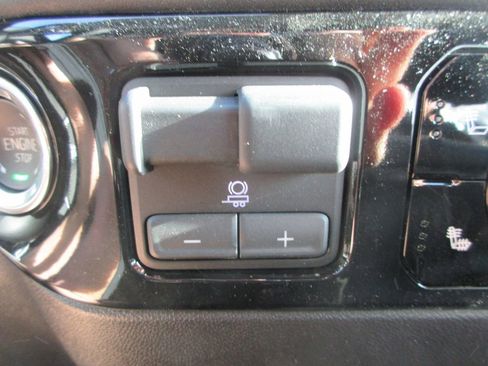 New 2026 GMC Sierra 1500 Elevation image 21