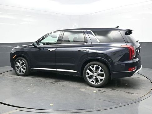 Used 2022 Hyundai Palisade Limited w/ Winter Package image 4