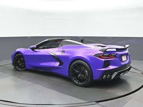 Used 2021 Chevrolet Corvette Stingray Preferred Conv w/ Z51 Performance Package RWD image 5