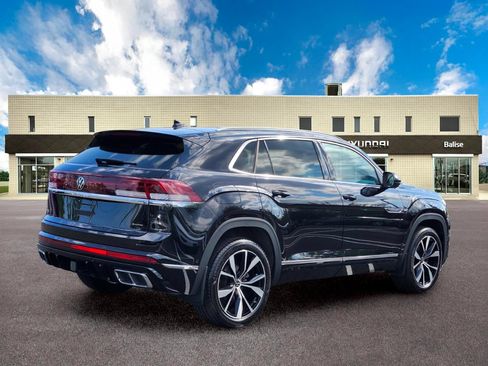Used 2024 Volkswagen Atlas Cross Sport SEL Premium R-Line AWD/4WD image 3