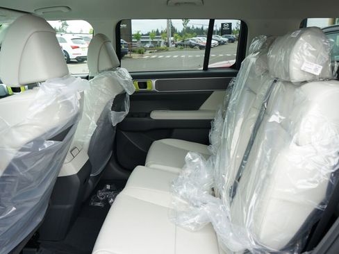 Used 2026 Hyundai Santa Fe SEL image 19