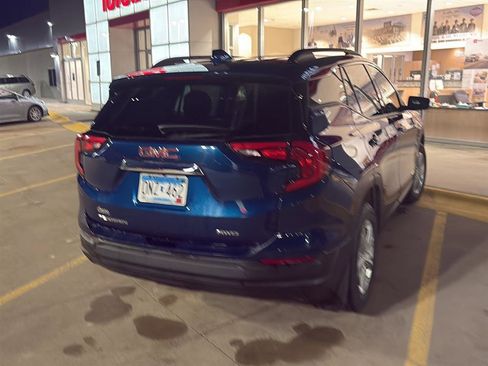 Used 2019 GMC Terrain SLE w/ Driver Convenience Package image 11