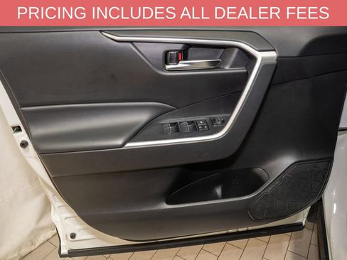 Used 2024 Toyota RAV4 XLE FWD image 11