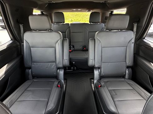 Used 2023 Chevrolet Tahoe LT w/ LT Signature Plus Package AWD/4WD image 28