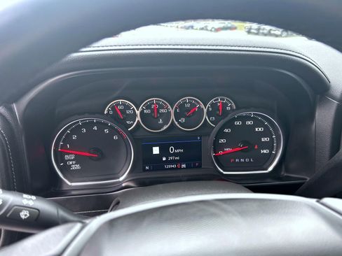 Used 2020 Chevrolet Silverado 1500 LTZ w/ LTZ Premium Package image 14