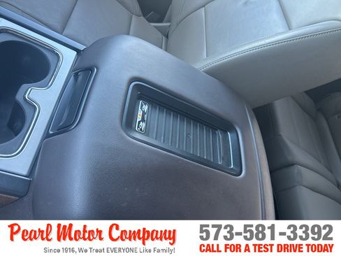 Used 2017 GMC Sierra 1500 SLT w/ SLT Premium Package AWD/4WD image 20