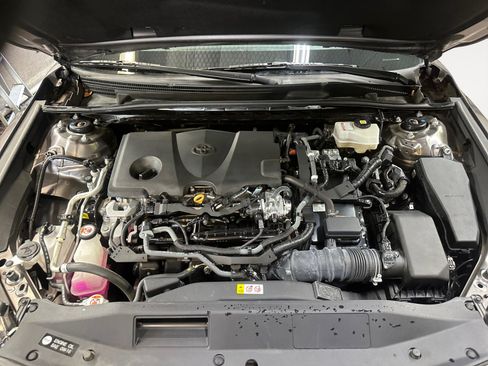 Used 2022 Toyota Camry XSE w/ Cold Weather Package FWD image 32