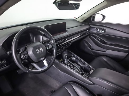 Used 2023 Honda Accord Touring image 29