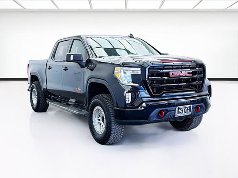 Used 2020 GMC Sierra 1500 Elevation w/ Elevation Value Package image 3