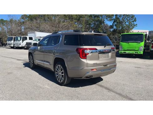 Certified 2023 GMC Acadia Denali w/ Denali Technology Package image 7