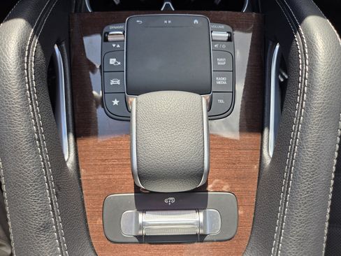 Used 2023 Mercedes-Benz GLE 450 4MATIC image 26