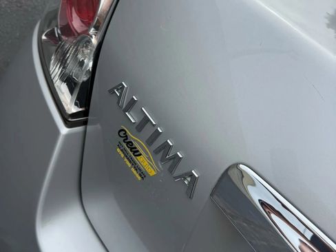 Used 2012 Nissan Altima 2.5 S w/ Value Pkg FWD image 11