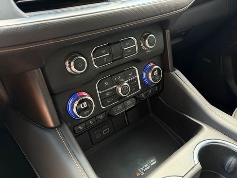 Used 2021 GMC Yukon AT4 w/ AT4 Premium Plus Package AWD/4WD image 23