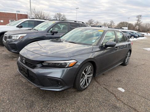 Used 2023 Honda Civic Touring image 10