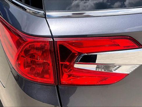 Used 2019 Honda Odyssey EX-L image 28