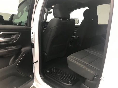 New 2026 RAM 1500 4x4 Crew Cab image 30