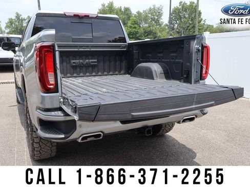 Used 2026 GMC Sierra 1500 AT4 w/ AT4 Premium Package AWD/4WD image 10