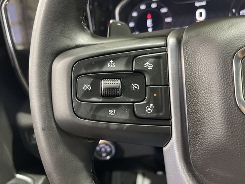 Used 2025 GMC Sierra 1500 SLT w/ SLT Premium Plus Package image 30