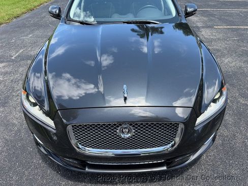 Used 2011 Jaguar XJ L RWD image 15