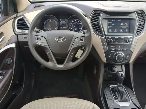 Used 2017 Hyundai Santa Fe Sport image 15