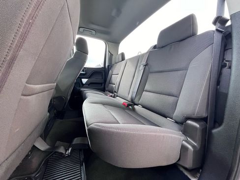 Used 2018 Chevrolet Silverado 1500 LT image 12