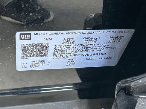 Used 2024 Chevrolet Equinox EV LT FWD image 50