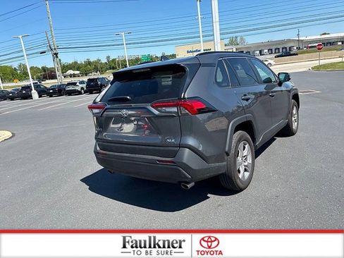 Certified 2025 Toyota RAV4 XLE AWD/4WD image 9