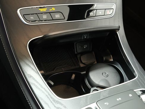 Used 2023 Mercedes-Benz E 350 4MATIC Sedan image 18