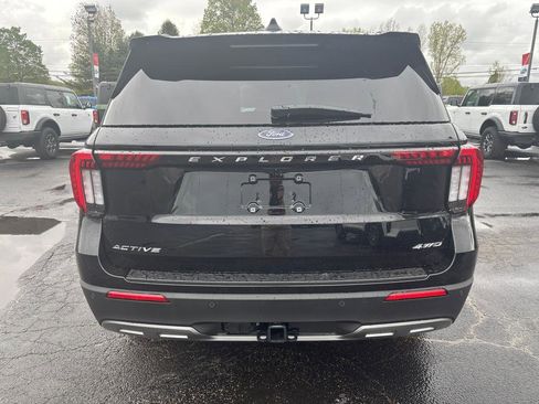 New 2026 Ford Explorer Active AWD/4WD image 6