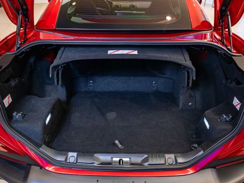 Used 2022 Ferrari Portofino M image 27