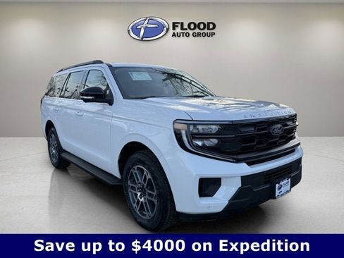 New 2026 Ford Expedition Active image 1
