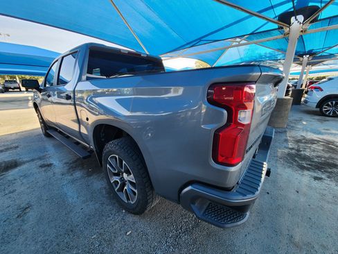 Used 2020 Chevrolet Silverado 1500 Custom w/ Custom Value Package RWD image 3