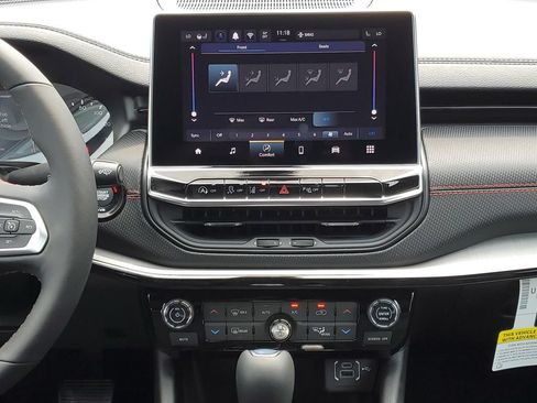 New 2026 Jeep Compass Trailhawk AWD/4WD image 25
