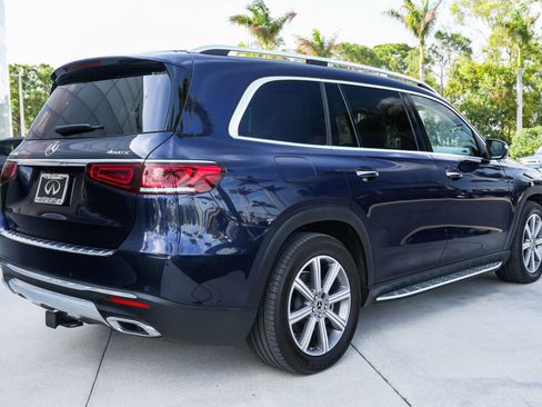 Used 2021 Mercedes-Benz GLS 450 4MATIC image 25