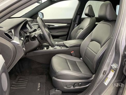 Used 2021 INFINITI QX50 Luxe w/ Appearance Package image 5