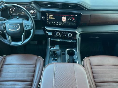 Certified 2023 GMC Sierra 1500 Denali Ultimate image 9