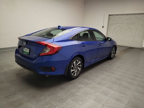 Used 2017 Honda Civic EX image 9