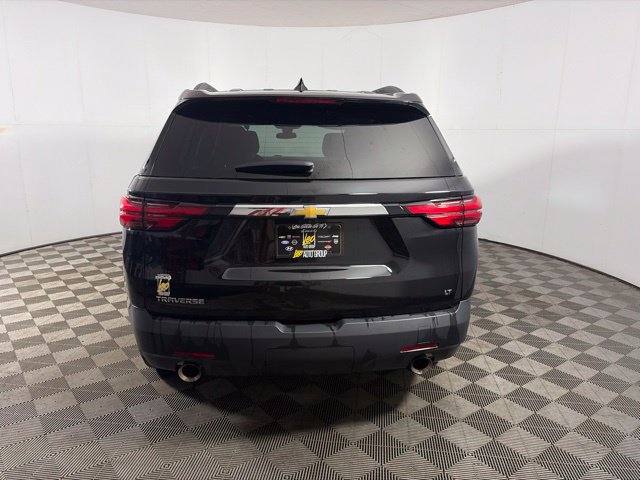 Used 2023 Chevrolet Traverse LT FWD image 6