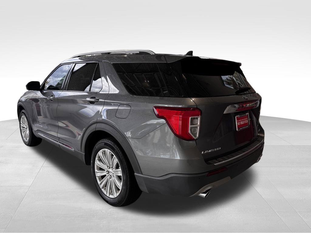 Used 2022 Ford Explorer Limited AWD/4WD image 4