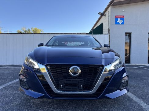 Used 2021 Nissan Altima 2.5 SR image 9