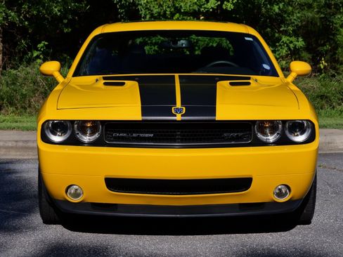 Used 2010 Dodge Challenger SRT8 w/ SRT Option Group II RWD image 5
