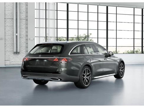 New 2026 Mercedes-Benz E 450 4MATIC All-Terrain Wagon image 21