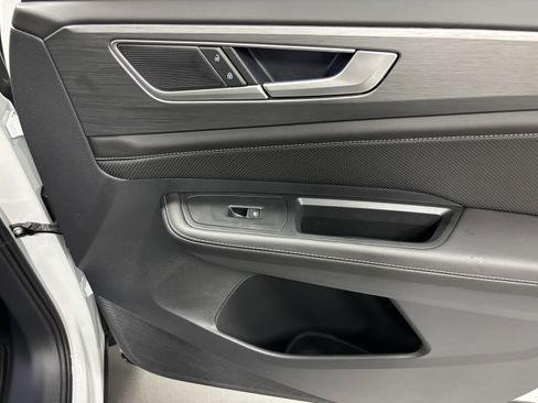 New 2026 Volkswagen Atlas Cross Sport SE AWD/4WD image 19