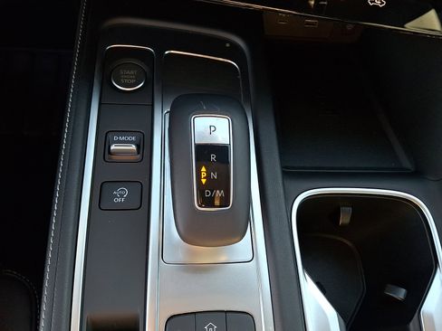 Certified 2025 INFINITI QX60 Pure image 16