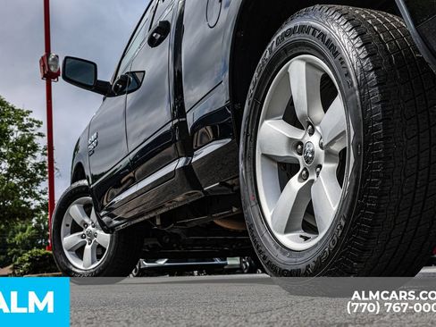 Used 2024 RAM 1500 Classic SLT AWD/4WD image 15
