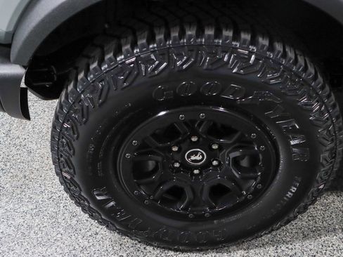 Used 2023 Ford Bronco Wildtrak AWD/4WD image 11