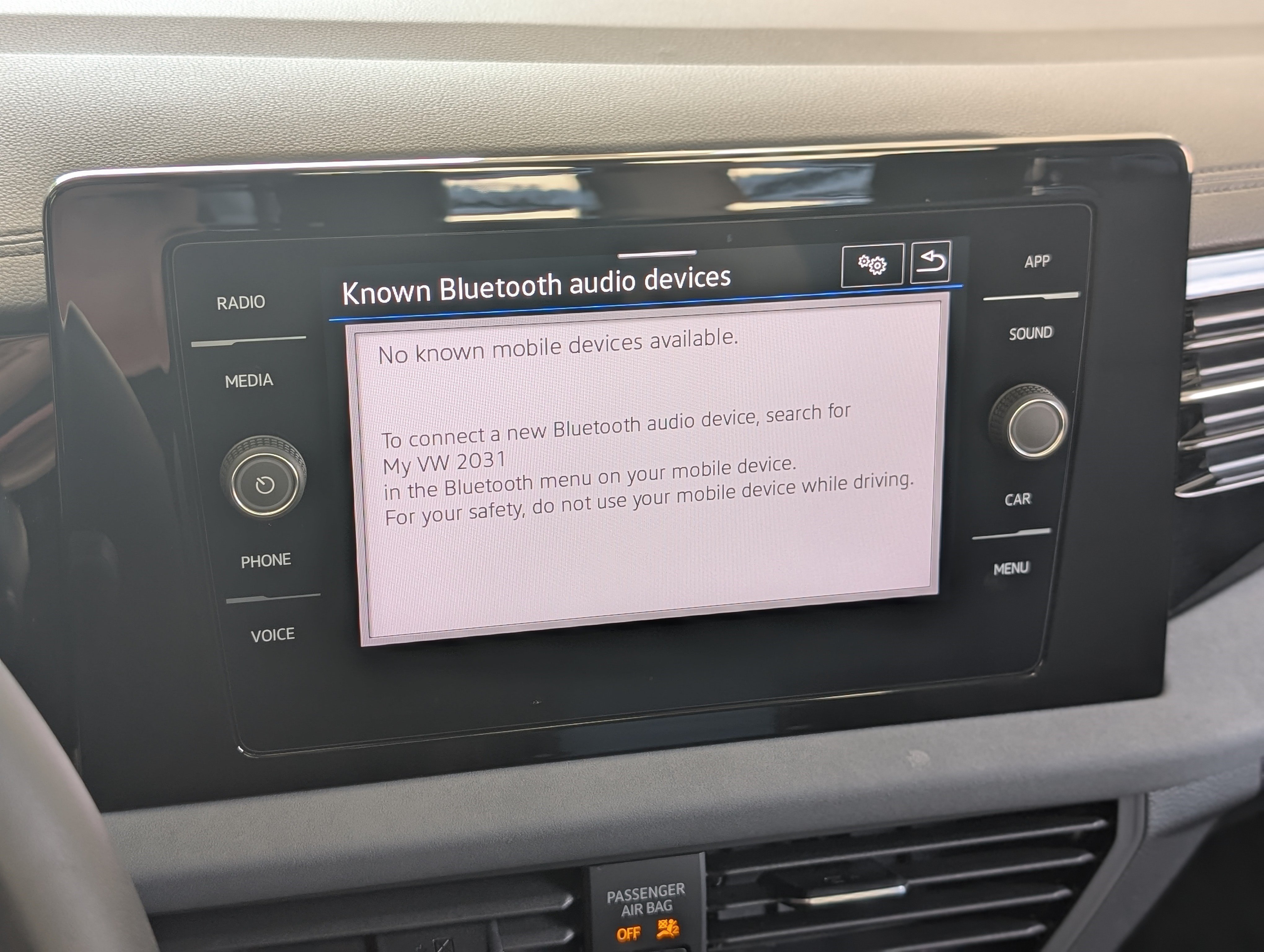 Used 2025 Volkswagen Jetta SE w/ Sunroof Package FWD image 28
