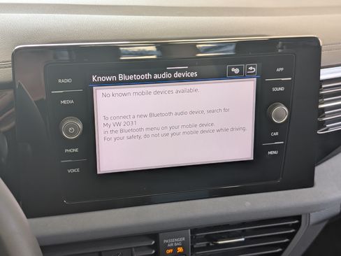 Used 2025 Volkswagen Jetta SE w/ Sunroof Package FWD image 28